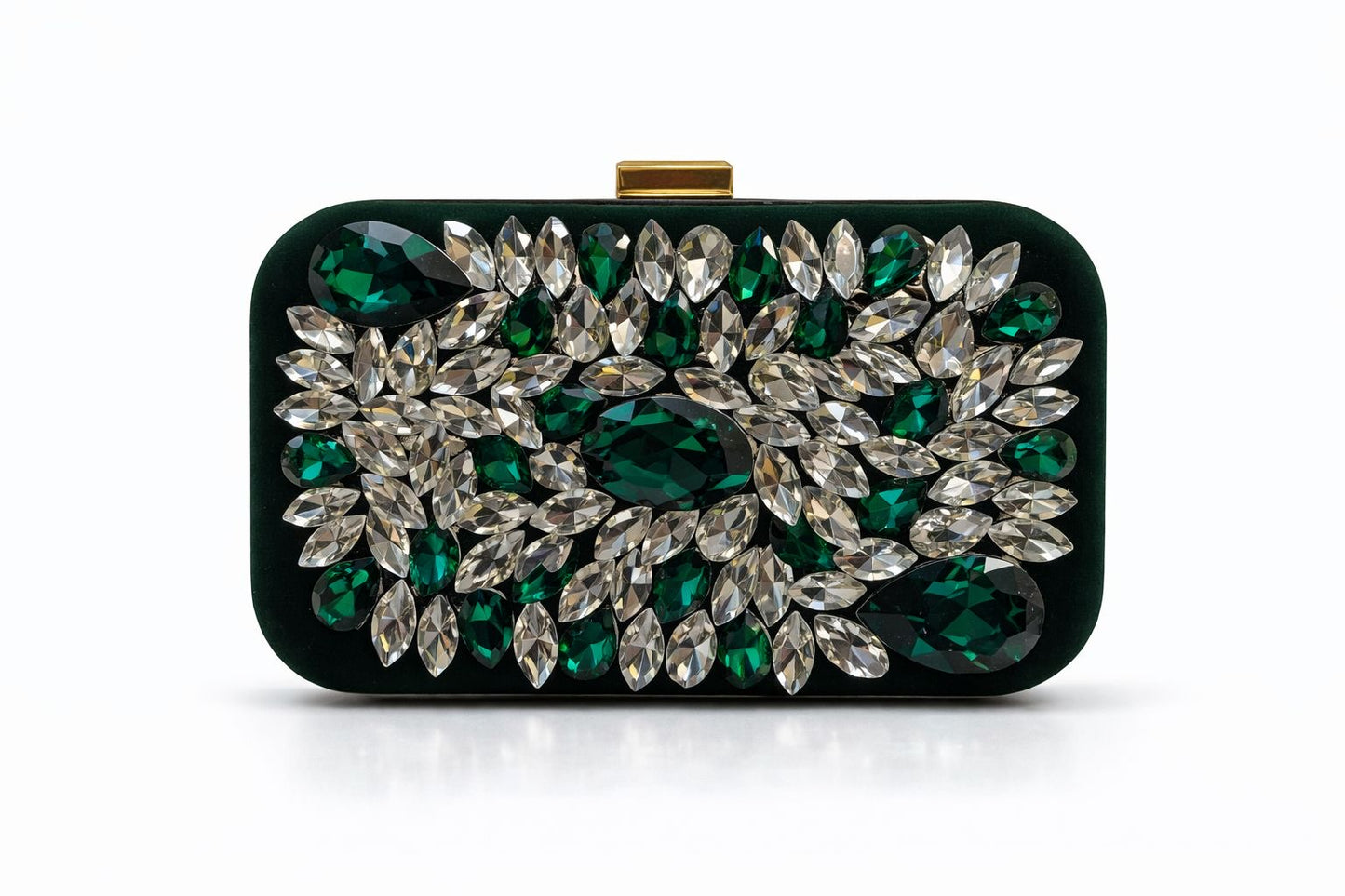 *Crystal Elegance Clutch* 💎