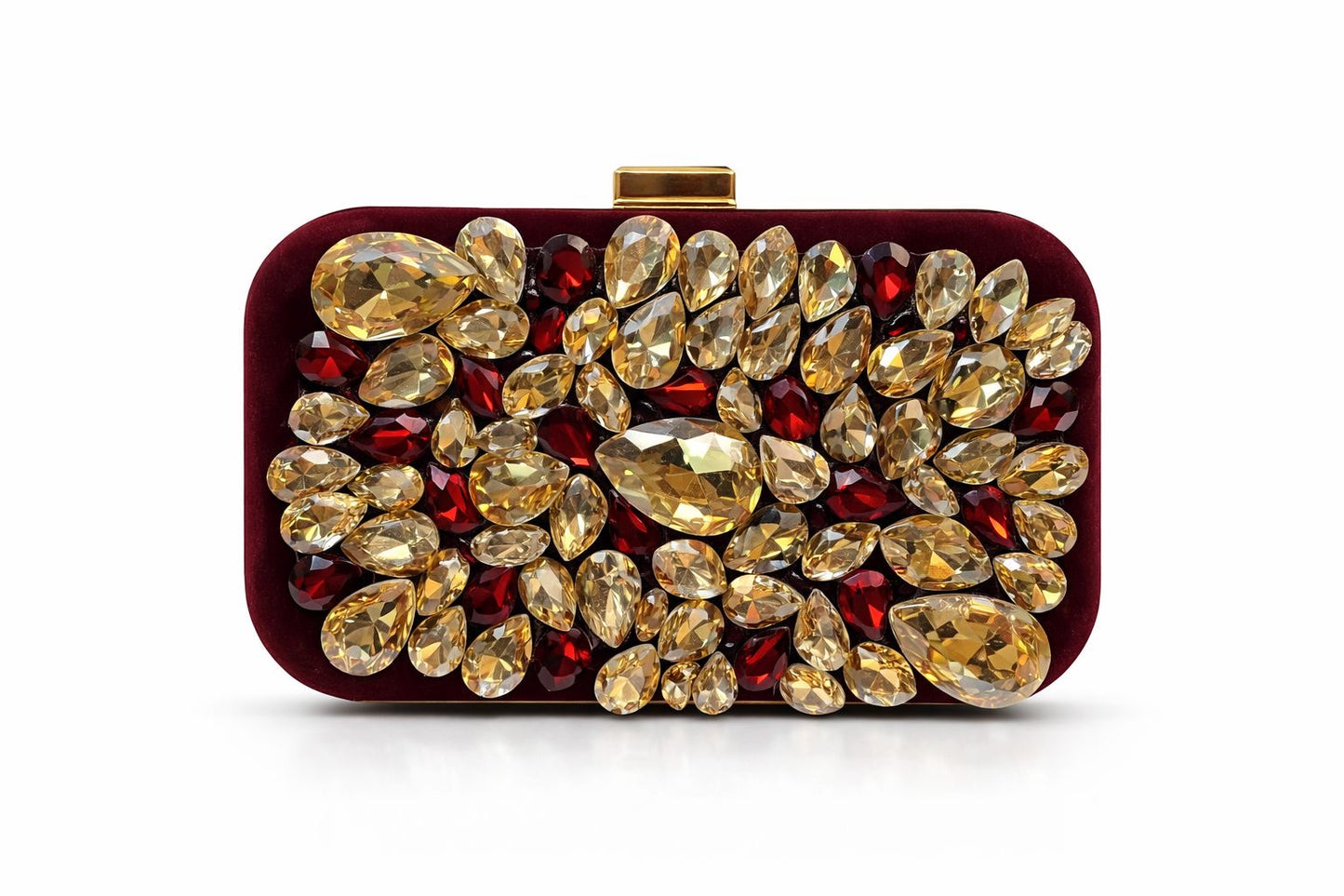 *Crystal Elegance Clutch* 💎